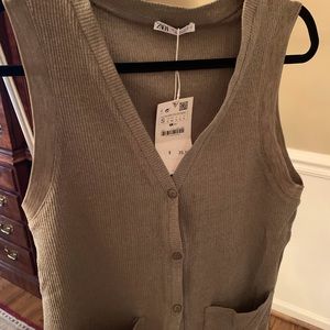 Three-piece matching lounge-wear set from Zara